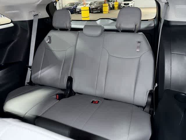 Thumbnail: 2025 Toyota Sienna - 18