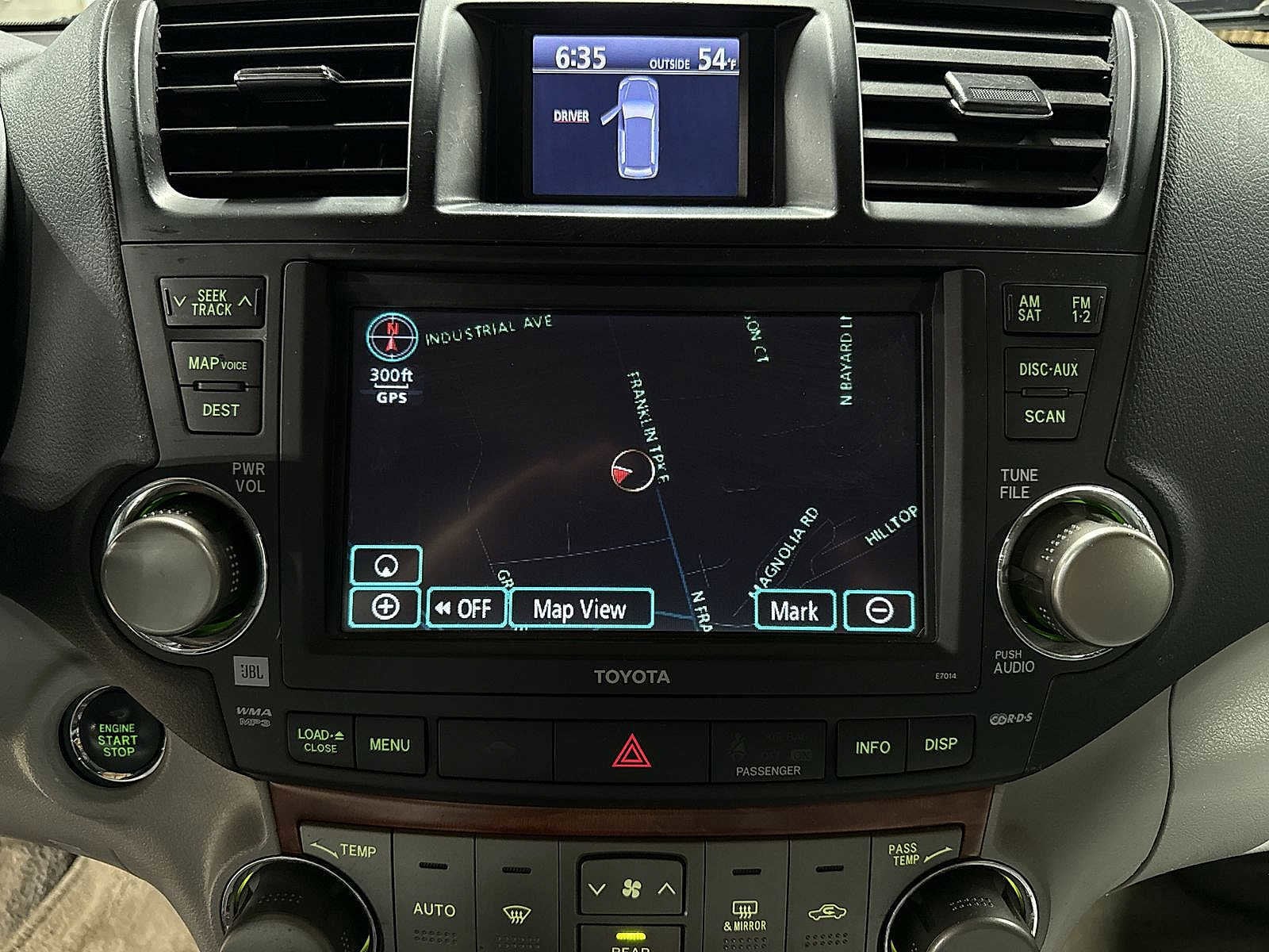 Thumbnail: 2008 Toyota Highlander - 21