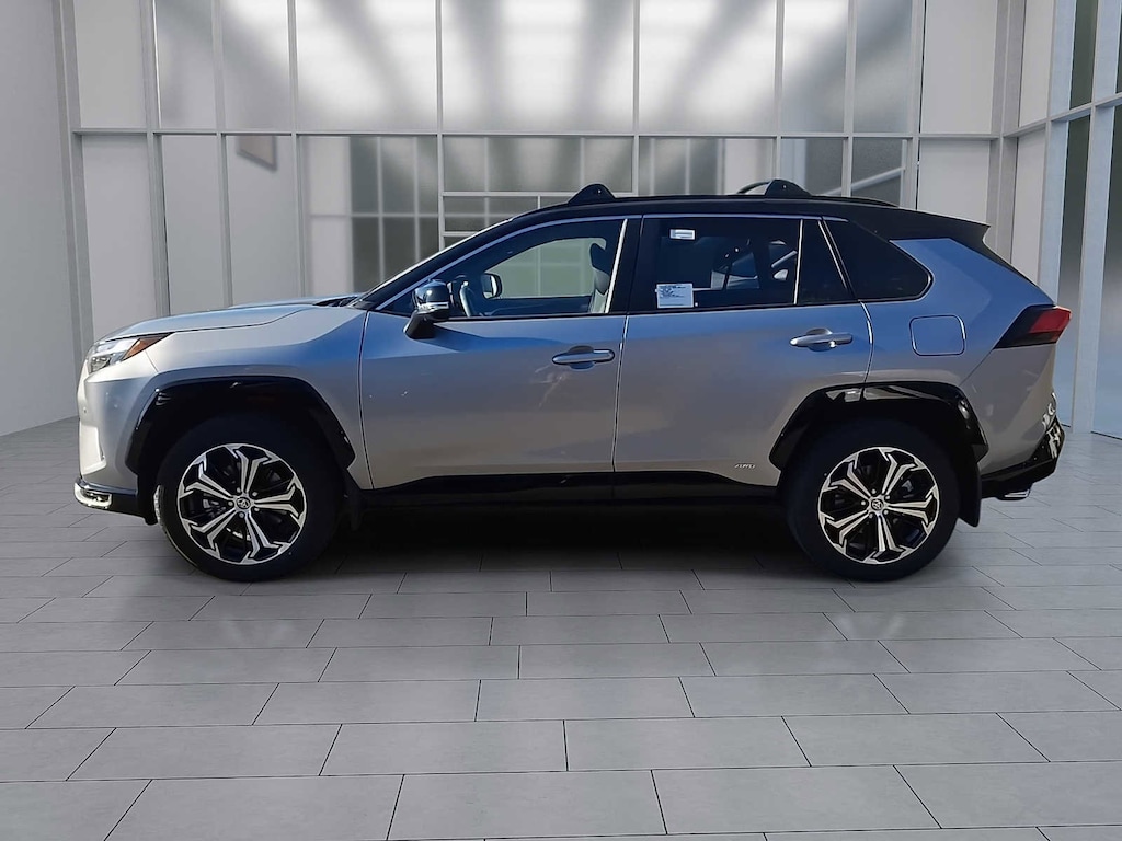 New 2025 Toyota RAV4 Plug-in Hybrid XSE PLUG-IN HYBRID