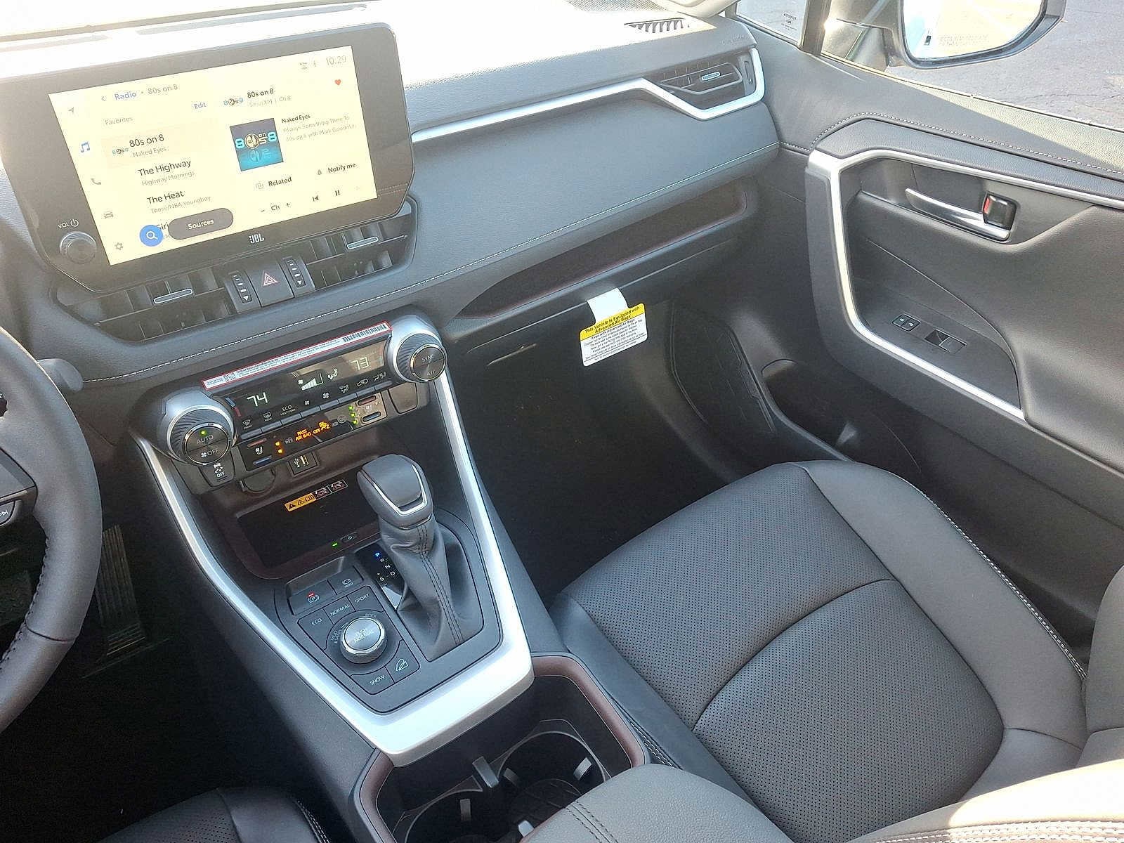 Thumbnail: 2025 Toyota RAV4 - 11