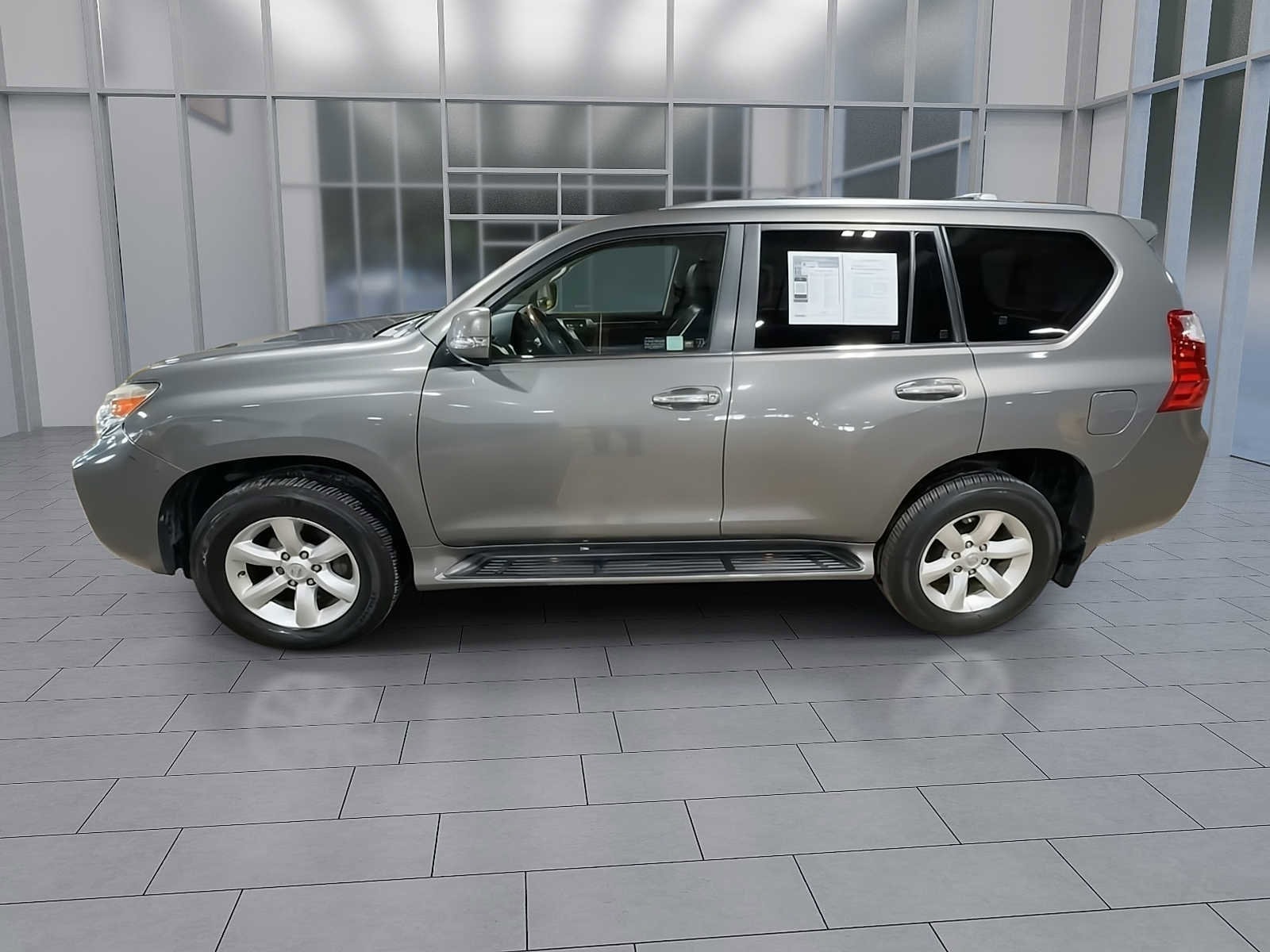 Thumbnail: 2010 Lexus GX - 5