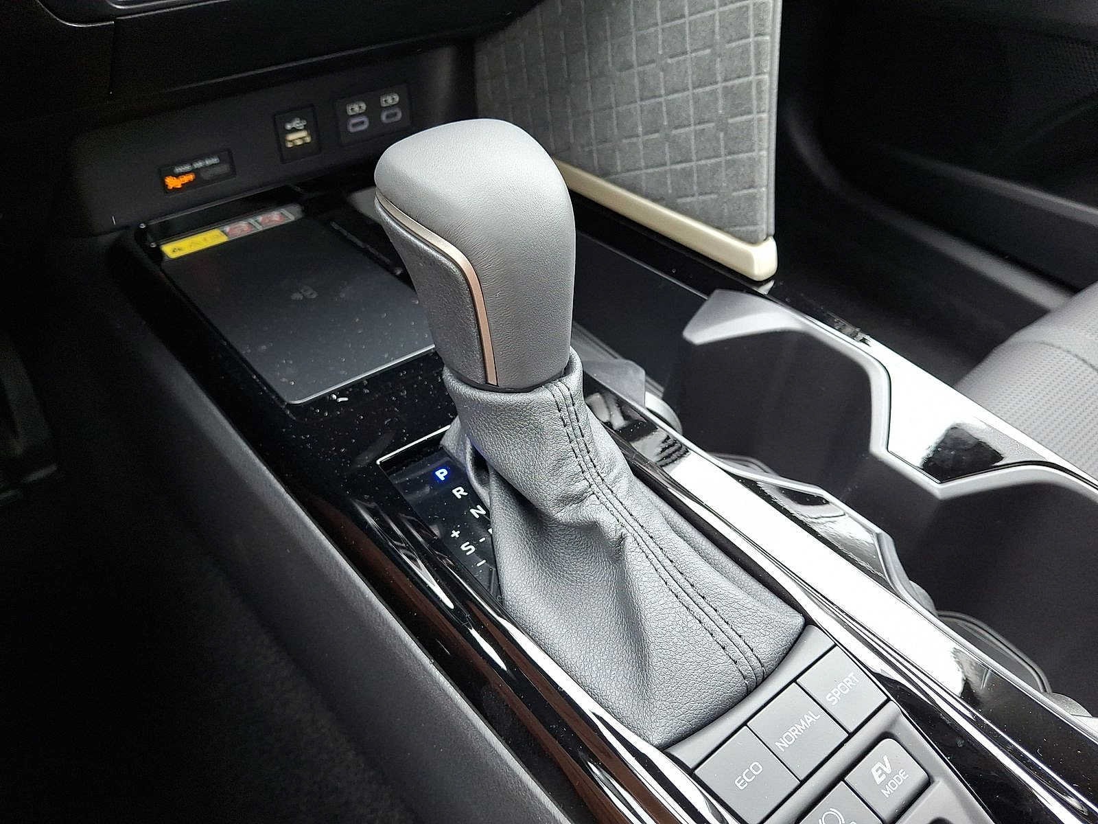 Thumbnail: 2026 Toyota Camry - 15