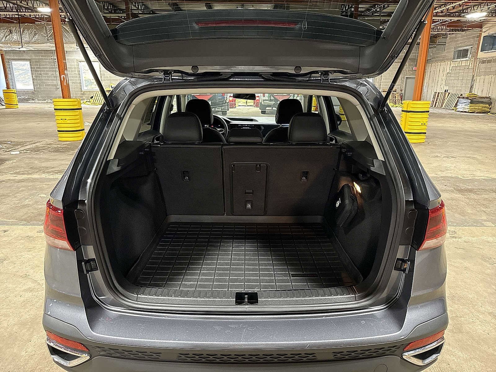 Thumbnail: 2022 Volkswagen Taos - 11