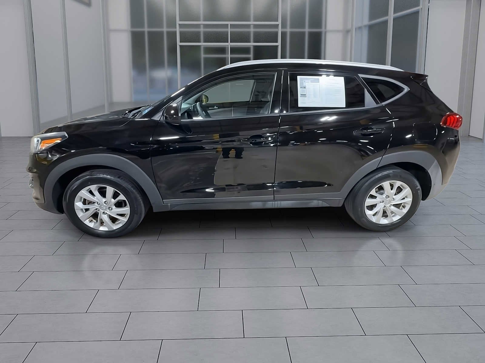 Thumbnail: 2019 Hyundai Tucson - 5