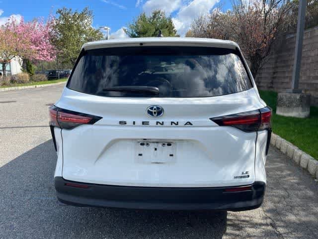 Thumbnail: 2021 Toyota Sienna - 5