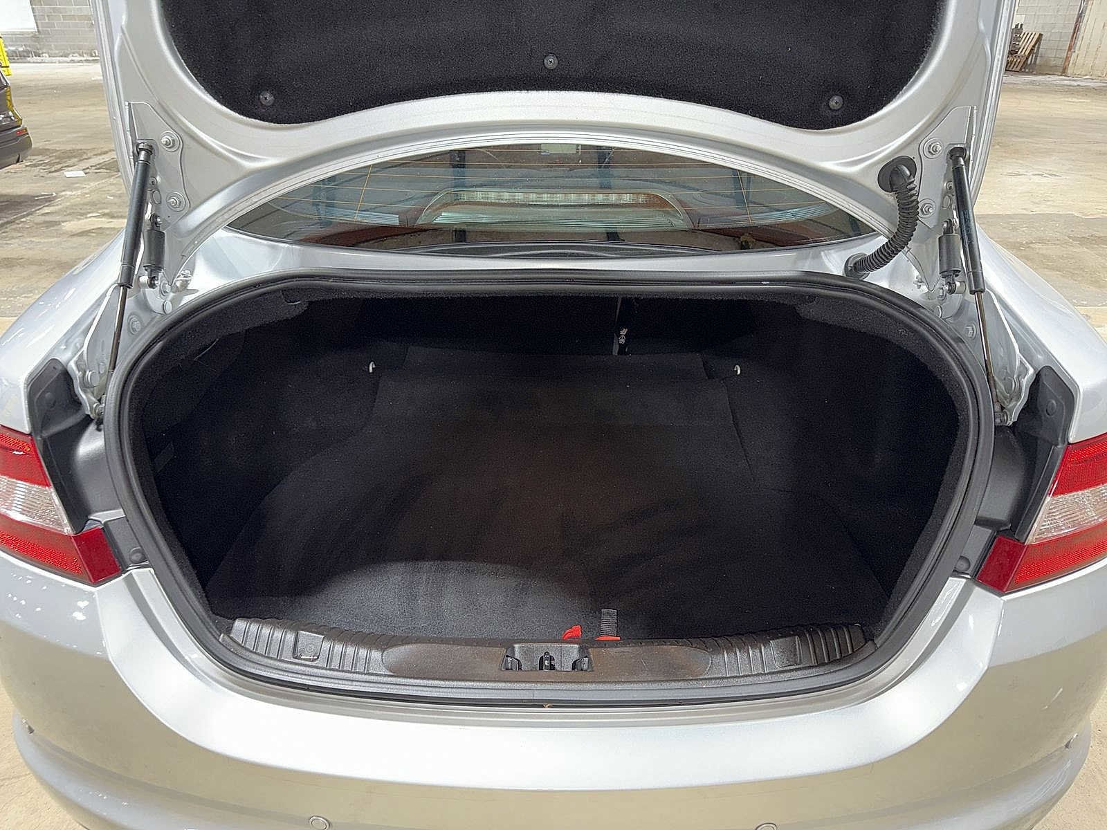 Thumbnail: 2009 Jaguar XF - 10