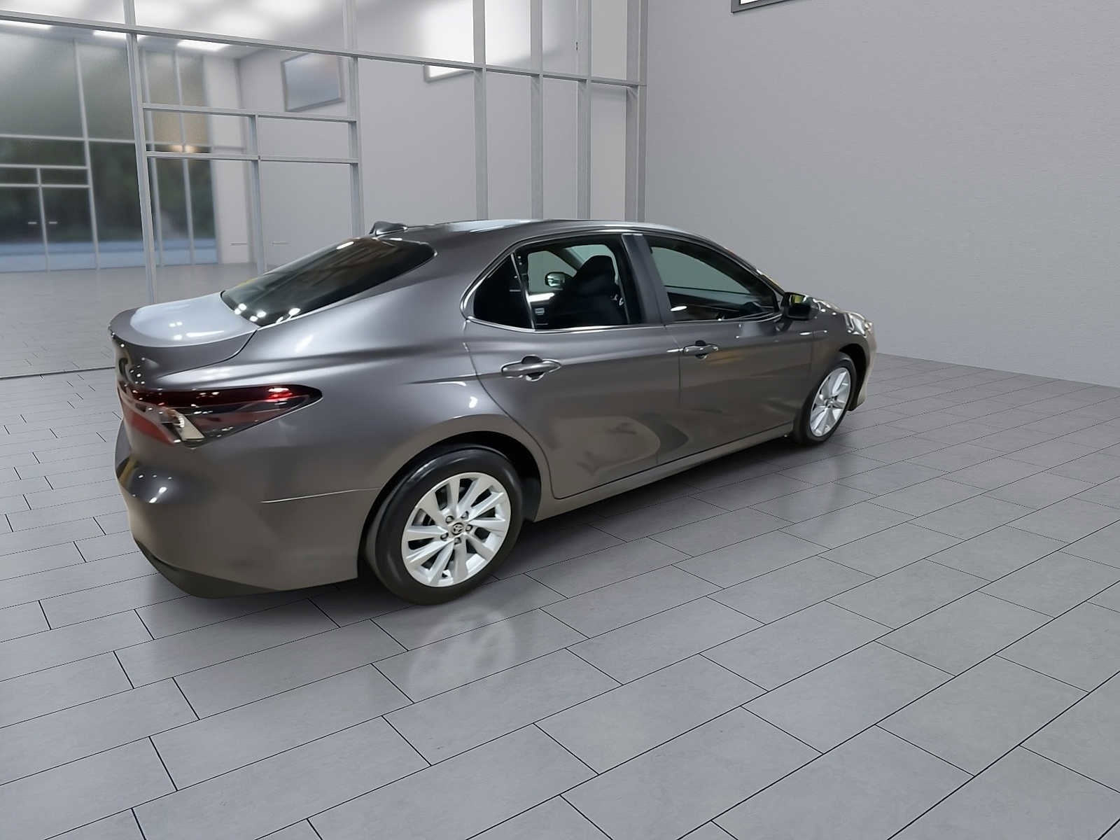 Thumbnail: 2024 Toyota Camry - 8