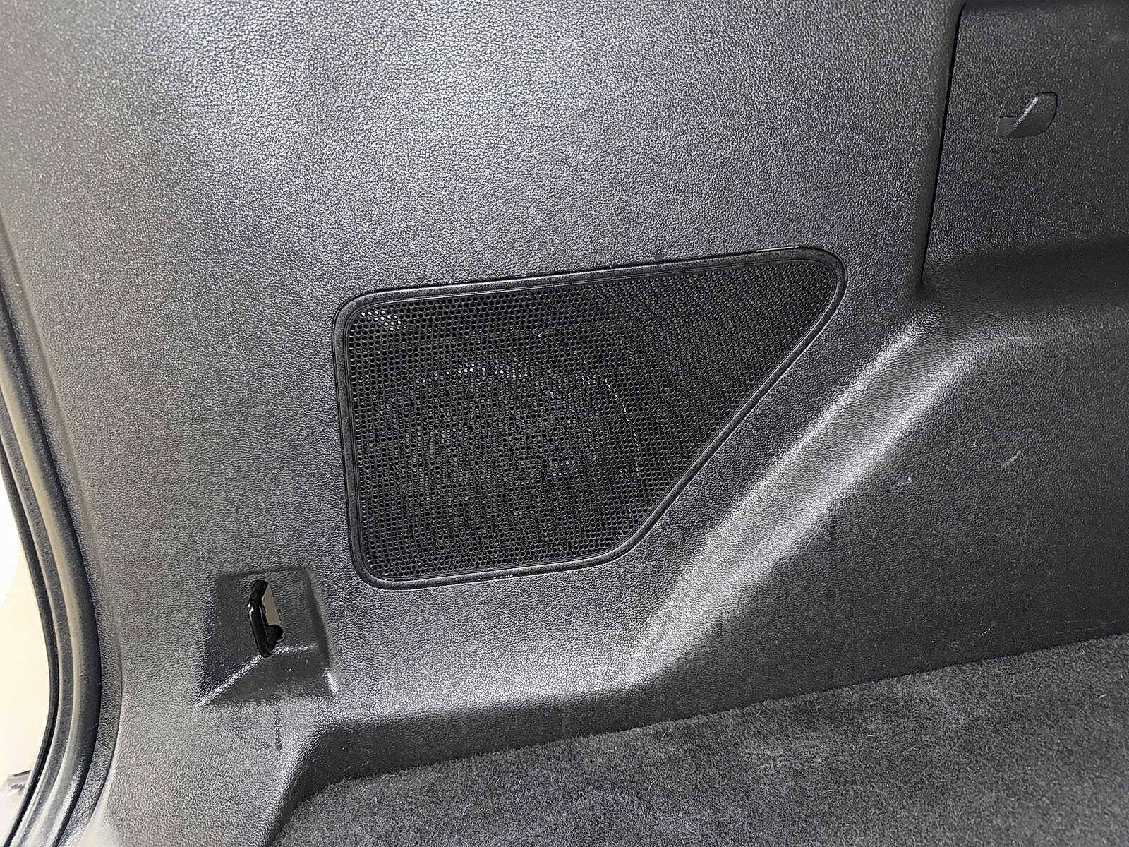 Thumbnail: 2016 Ford Escape - 27