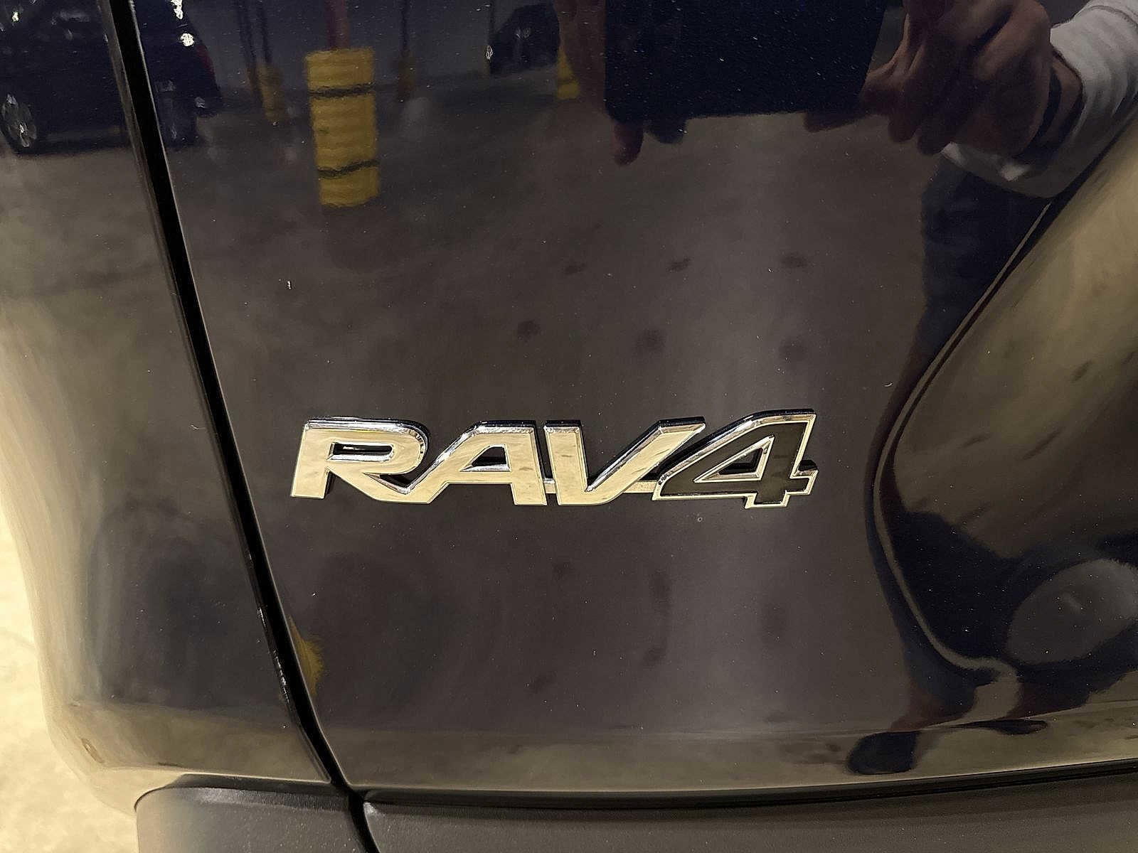 Thumbnail: 2024 Toyota RAV4 - 25