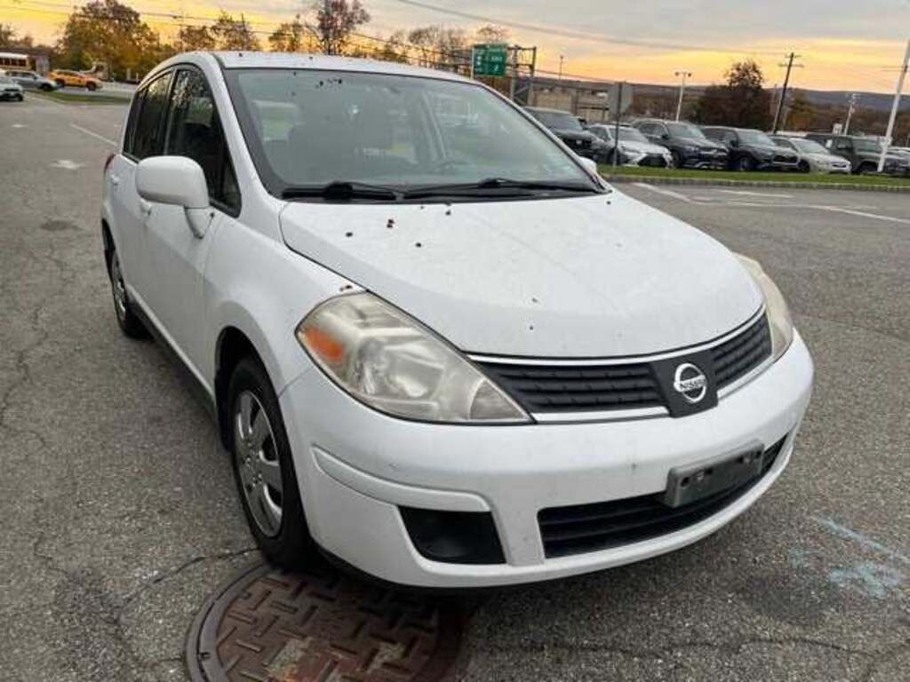 Used 2009 Nissan Versa 1.8S Hatchback