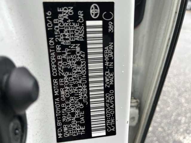 Thumbnail: 2017 Toyota Prius - 9