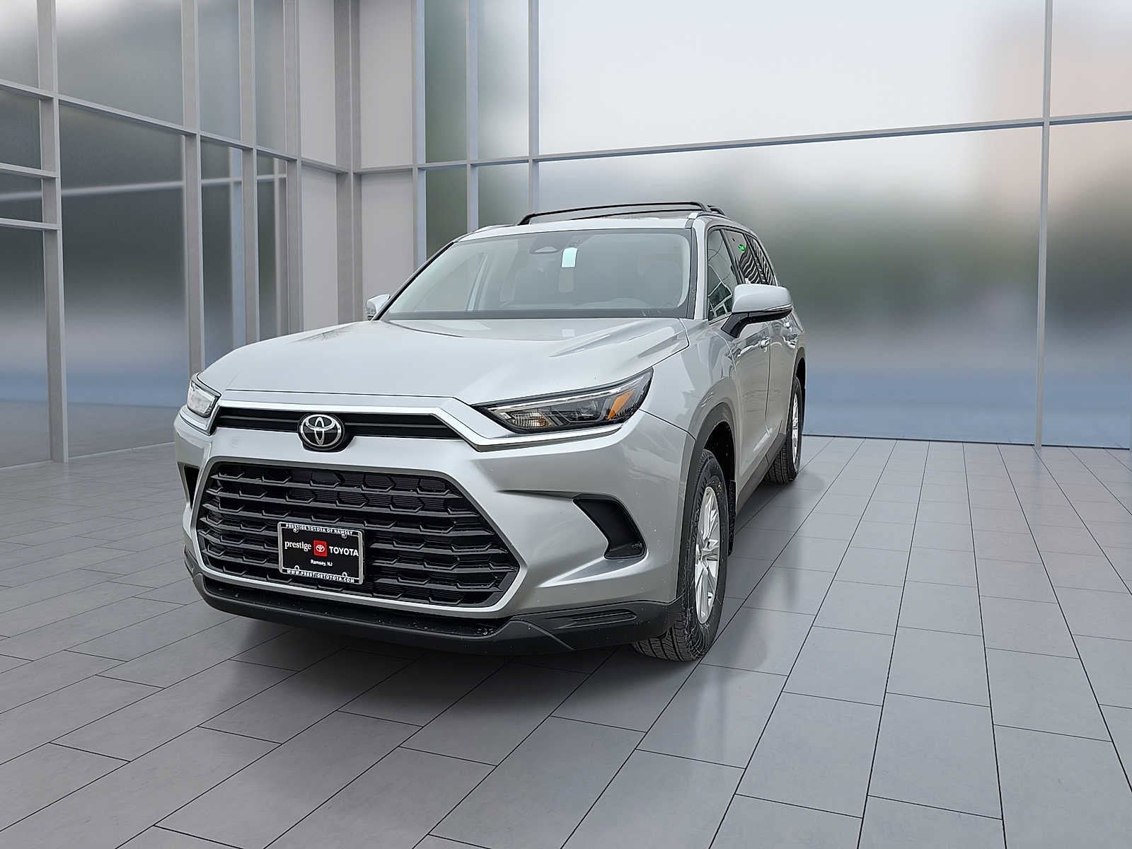 Thumbnail: 2026 Toyota Grand Highlander - 4