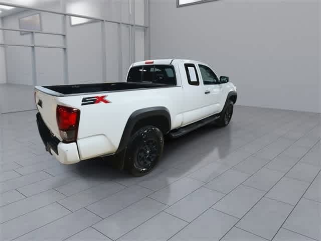 Thumbnail: 2021 Toyota Tacoma - 8