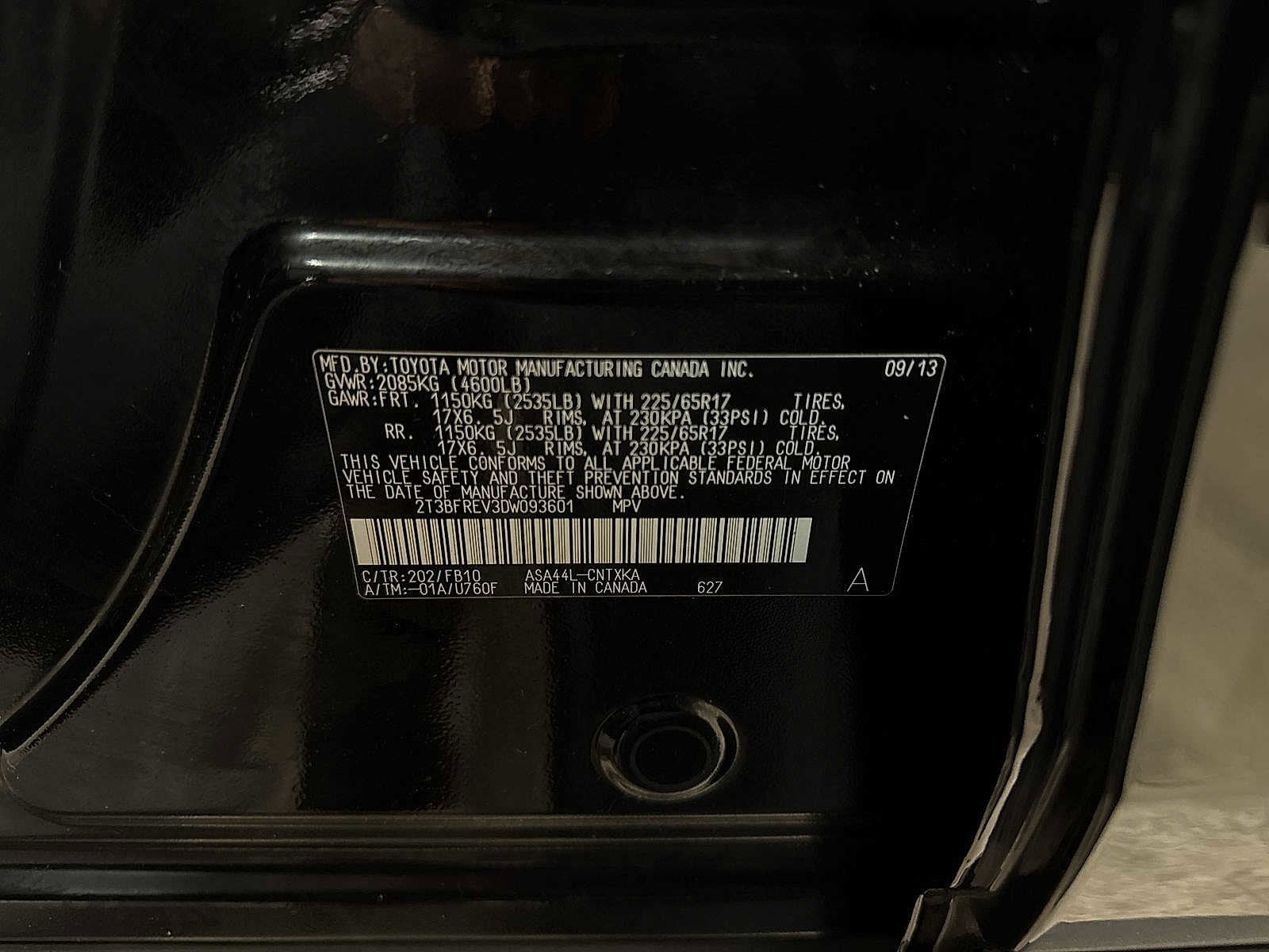 Thumbnail: 2013 Toyota RAV4 - 14