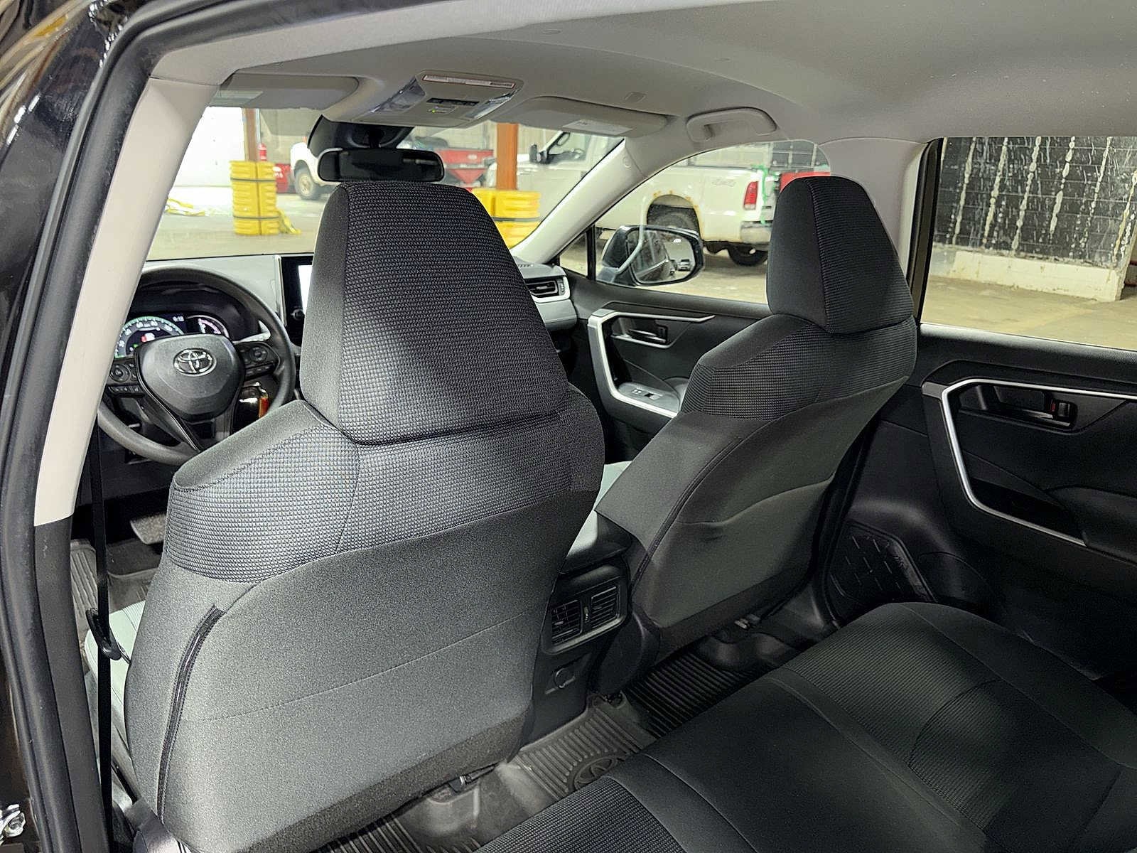 Thumbnail: 2023 Toyota RAV4 - 26