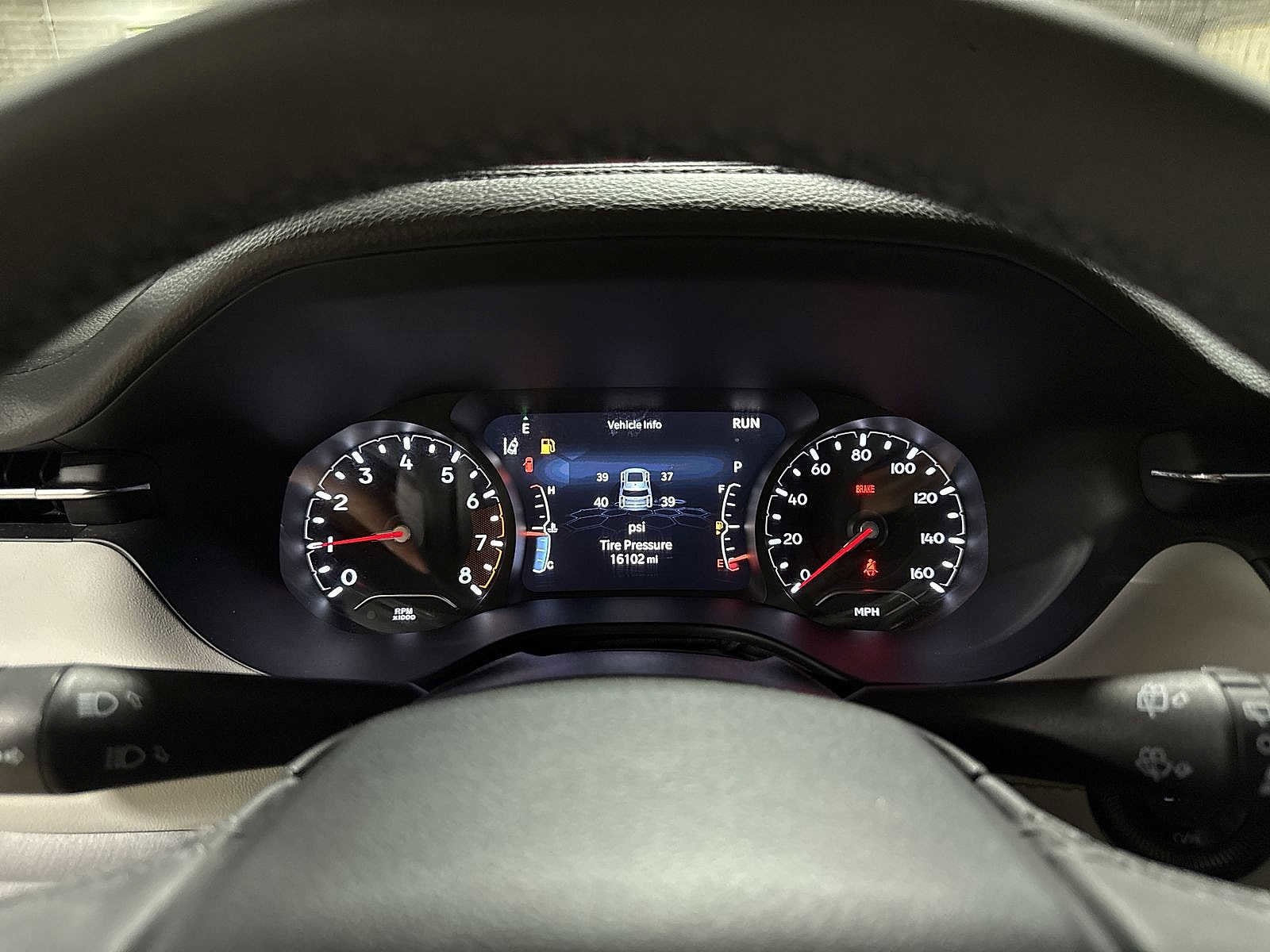 Thumbnail: 2023 Jeep Compass - 33