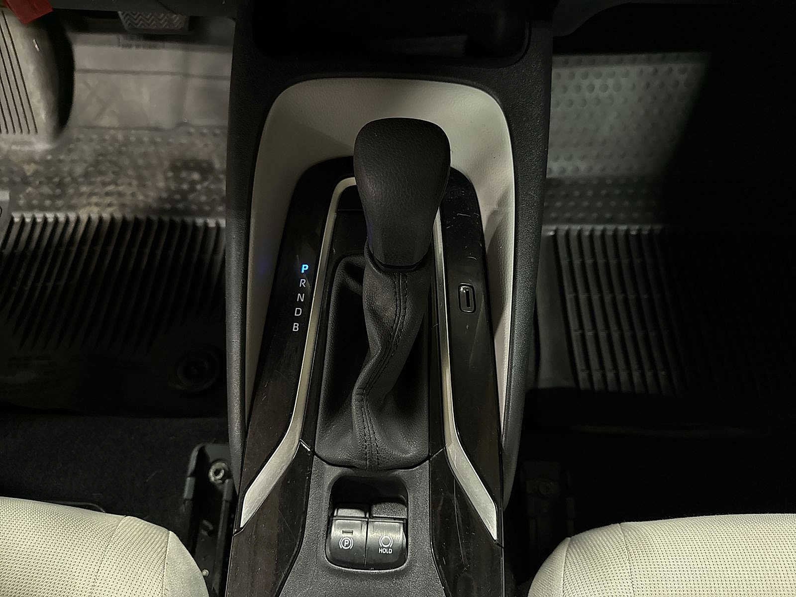 Thumbnail: 2021 Toyota Corolla - 29