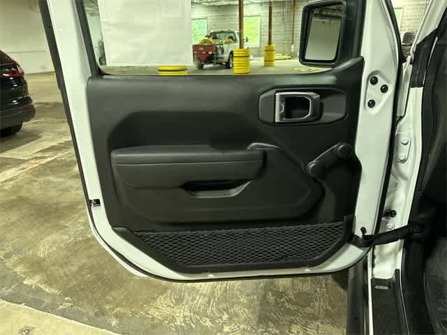 2024 Jeep Wrangler Sport 26
