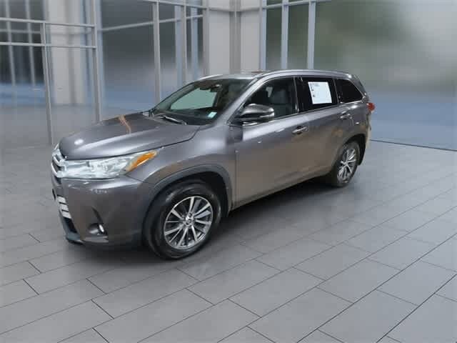 2019 Toyota Highlander XLE photo 4