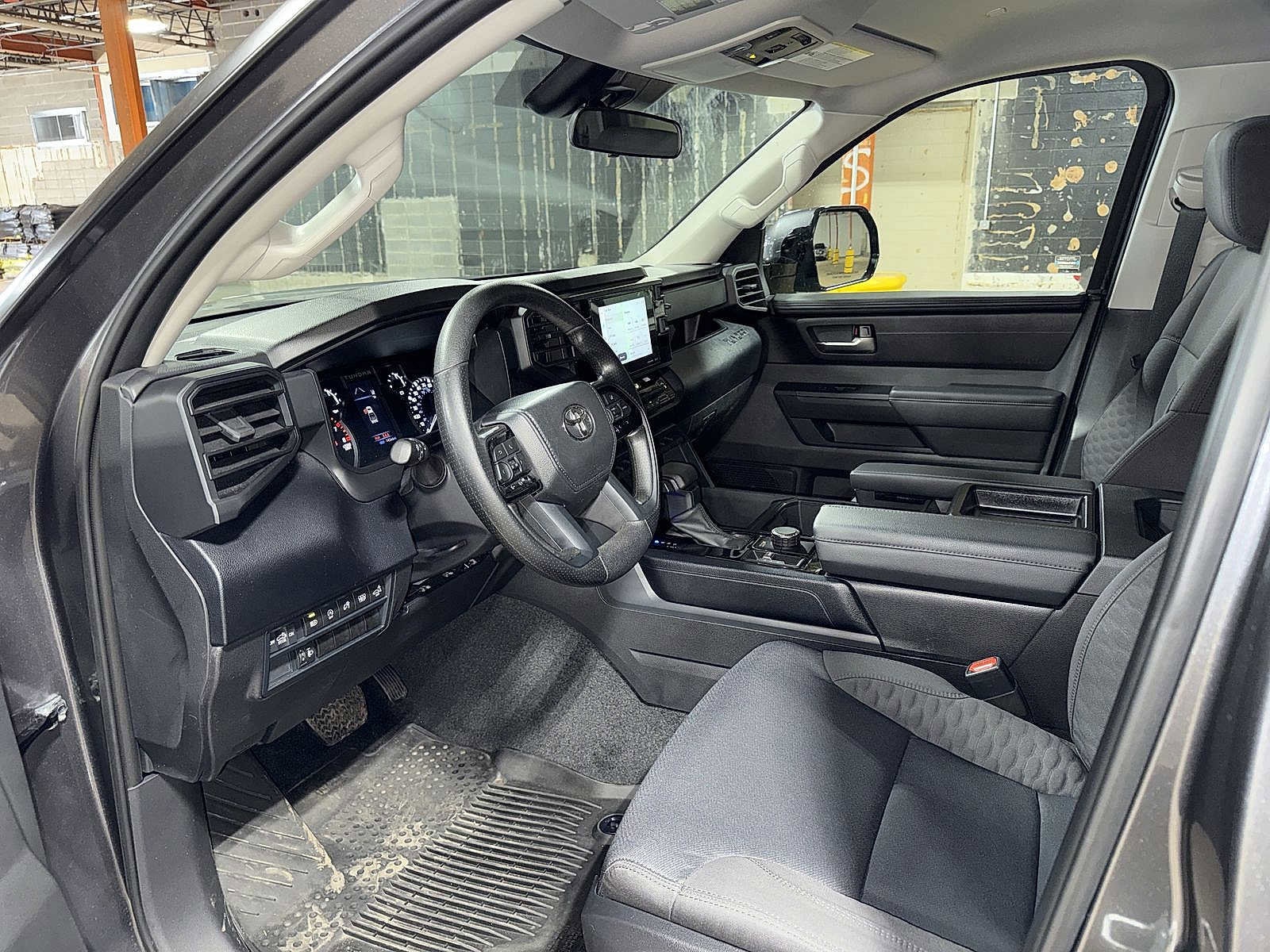 Thumbnail: 2024 Toyota Tundra - 28