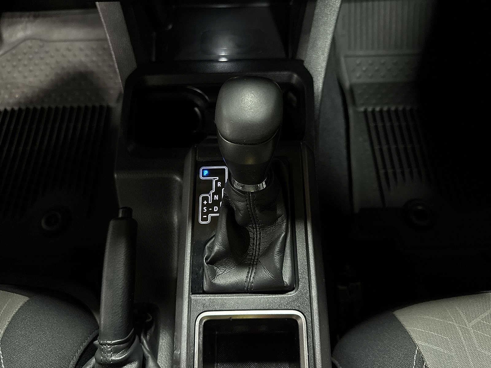 Thumbnail: 2023 Toyota Tacoma - 31