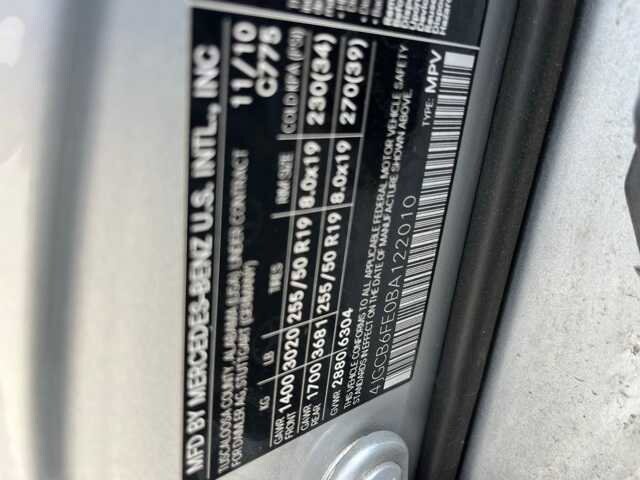 Thumbnail: 2011 Mercedes-Benz R-Class - 9