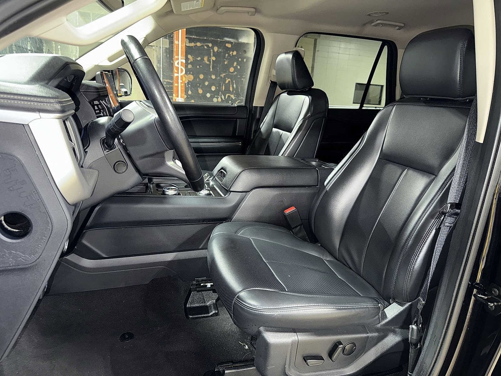 Thumbnail: 2024 Ford Expedition MAX - 15