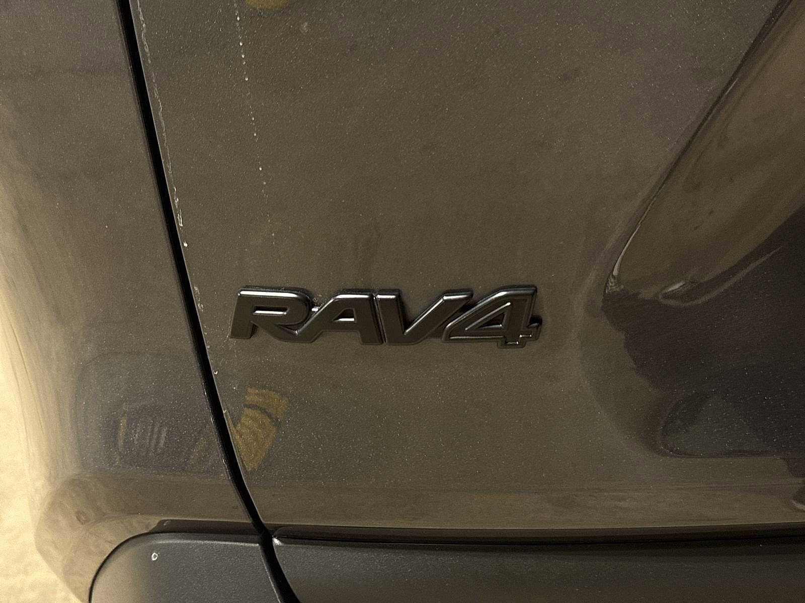 Thumbnail: 2023 Toyota RAV4 - 28