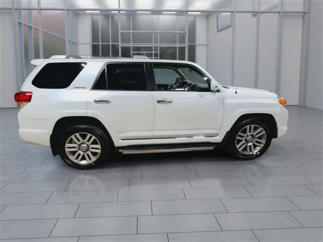 Thumbnail: 2013 Toyota 4Runner - 9