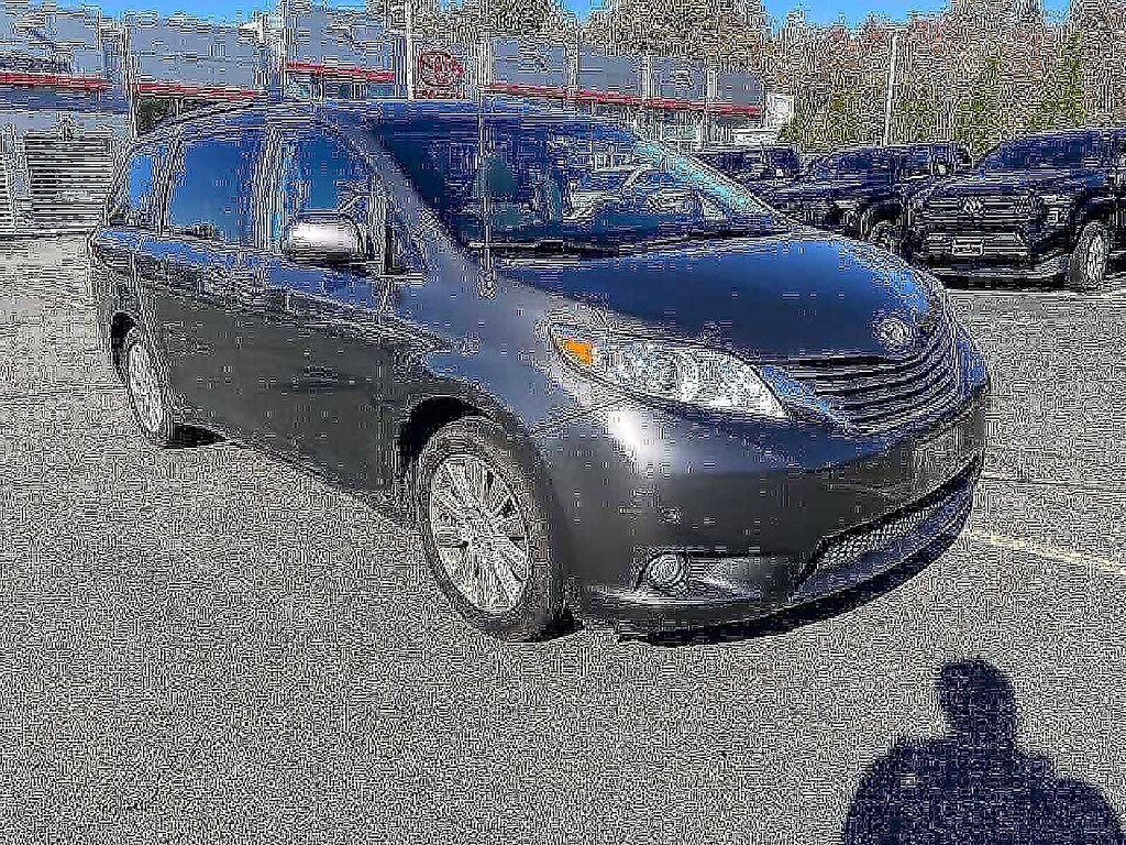 Used 2013 Toyota Sienna XLE 7 Passenger Van