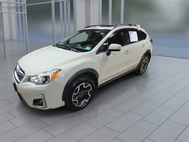 Thumbnail: 2016 Subaru Crosstrek - 4