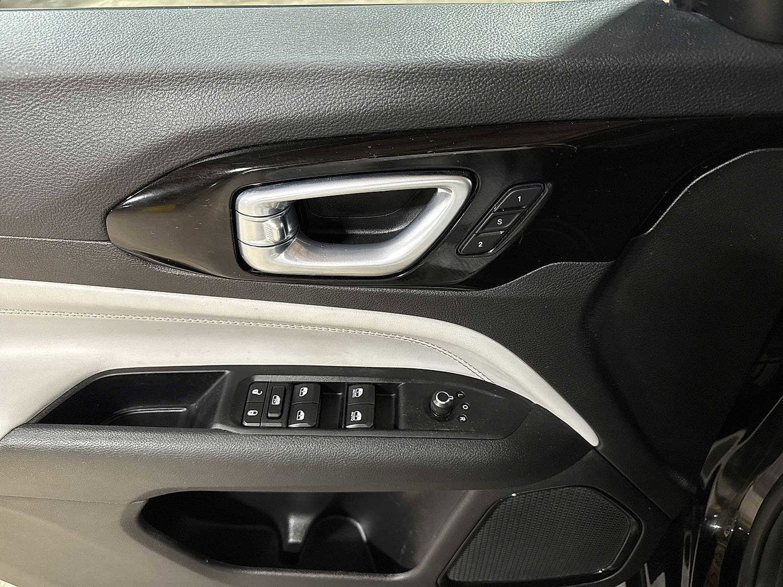 Thumbnail: 2022 Jeep Compass - 23