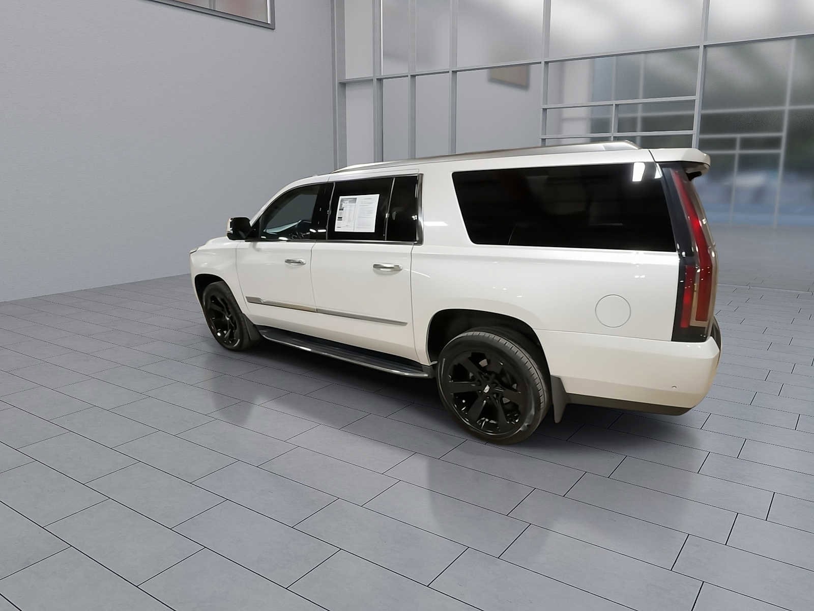 Thumbnail: 2020 Cadillac Escalade - 6