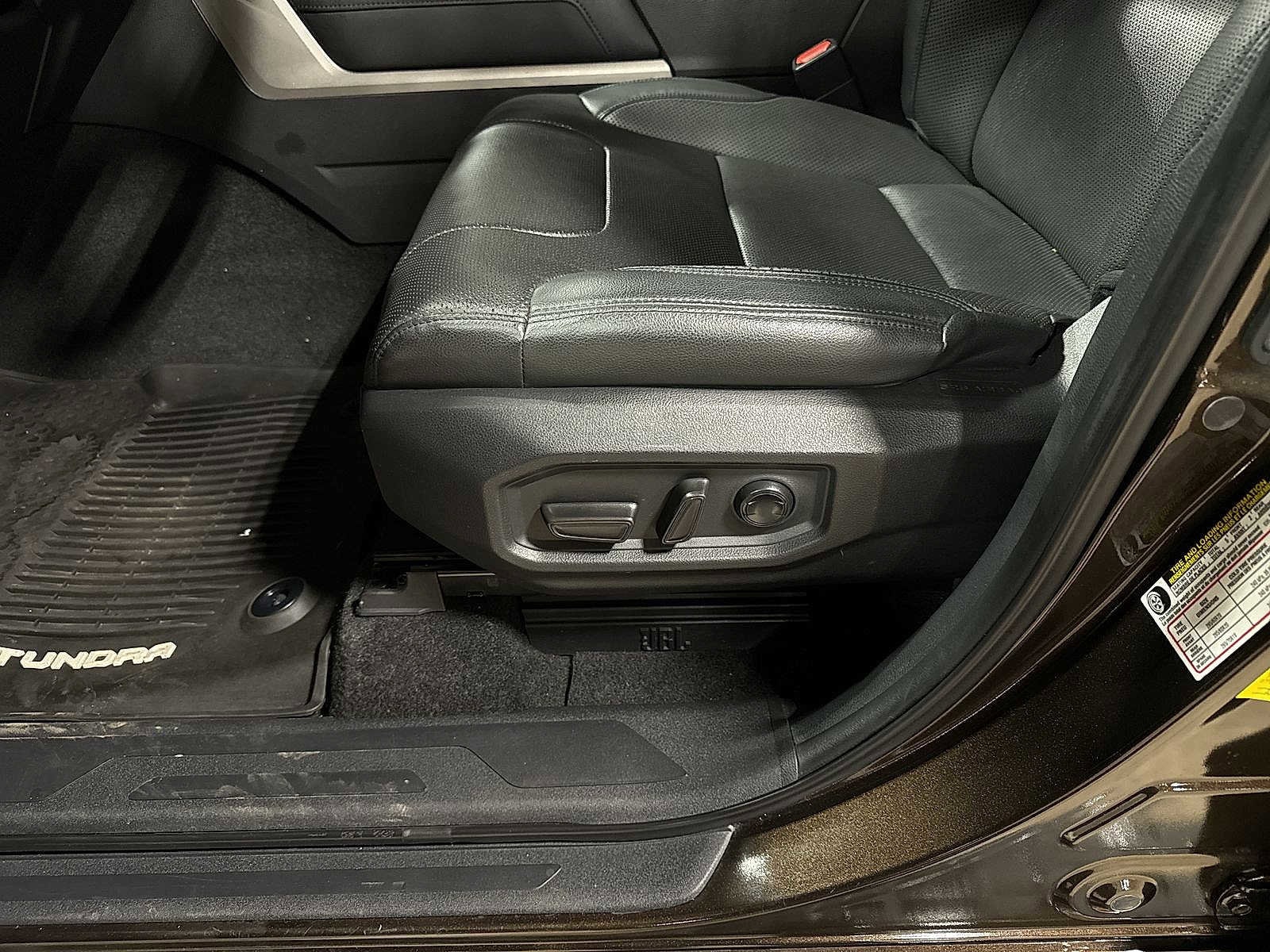 Thumbnail: 2022 Toyota Tundra - 23