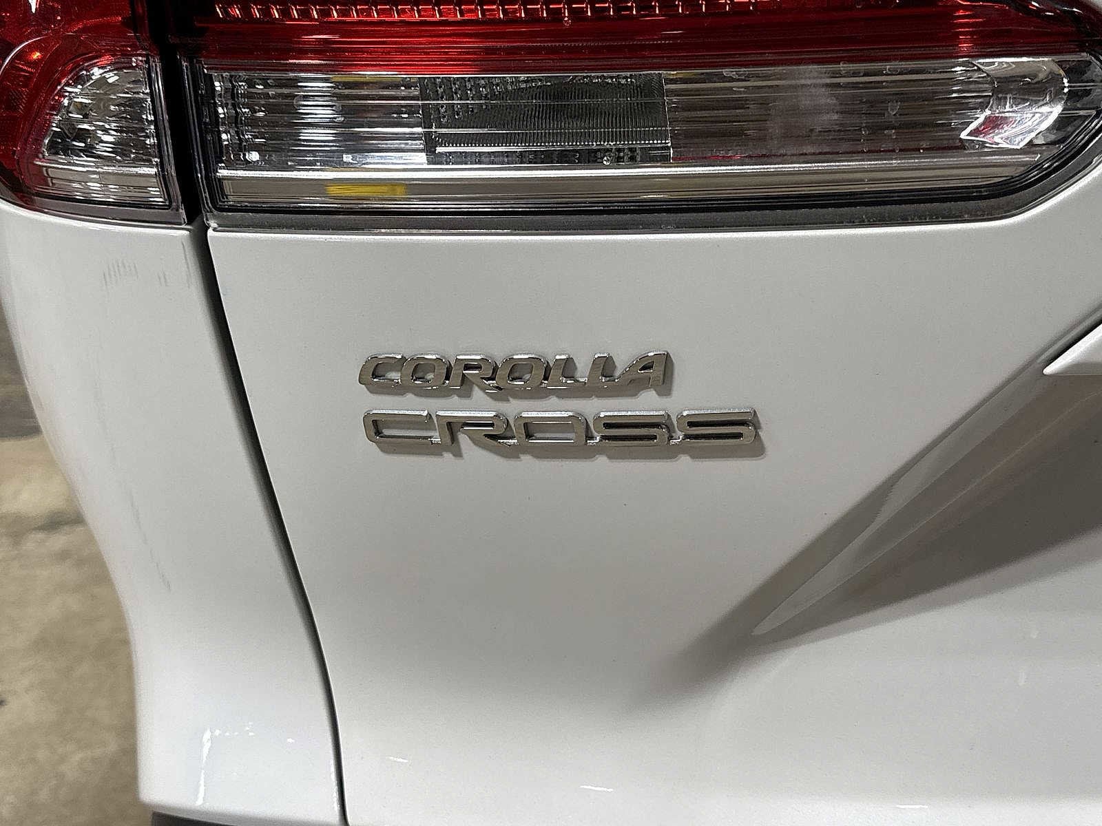 Thumbnail: 2023 Toyota Corolla Cross - 24