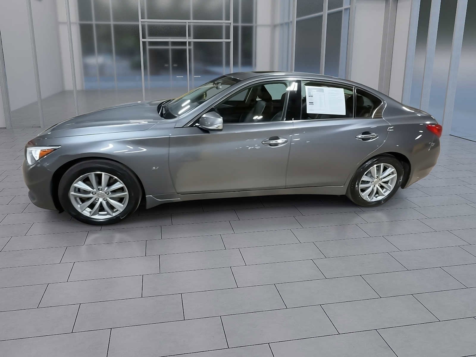 Thumbnail: 2015 INFINITI Q50 - 3