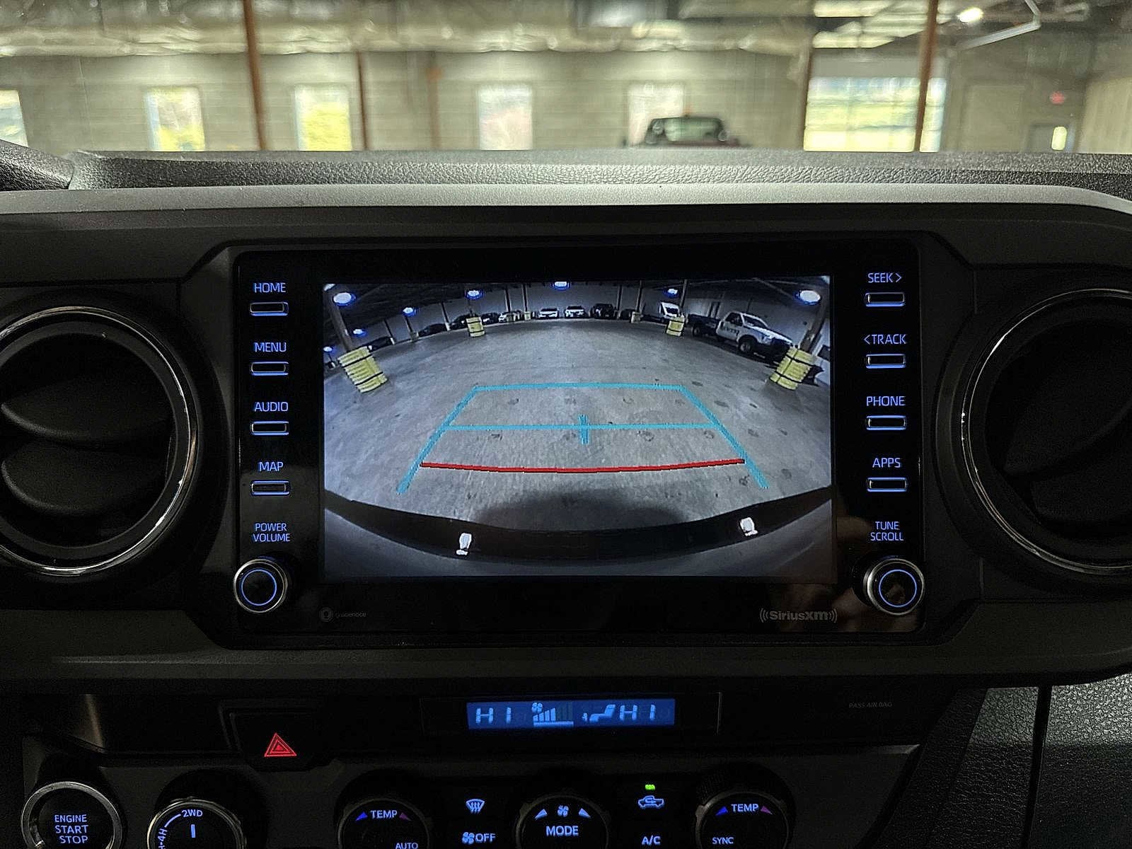 Thumbnail: 2022 Toyota Tacoma - 24