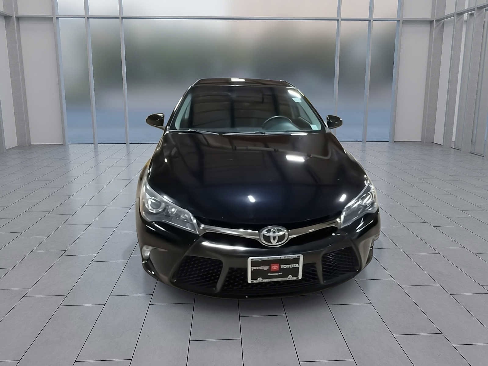 Thumbnail: 2016 Toyota Camry - 3