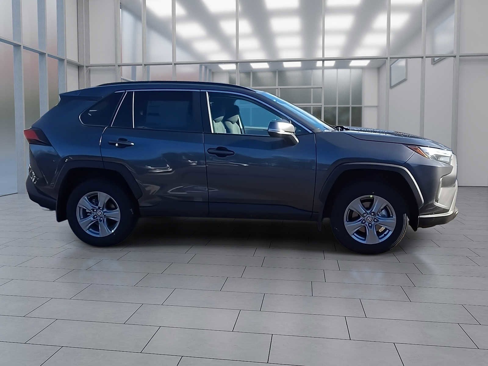 Thumbnail: 2025 Toyota RAV4 - 6