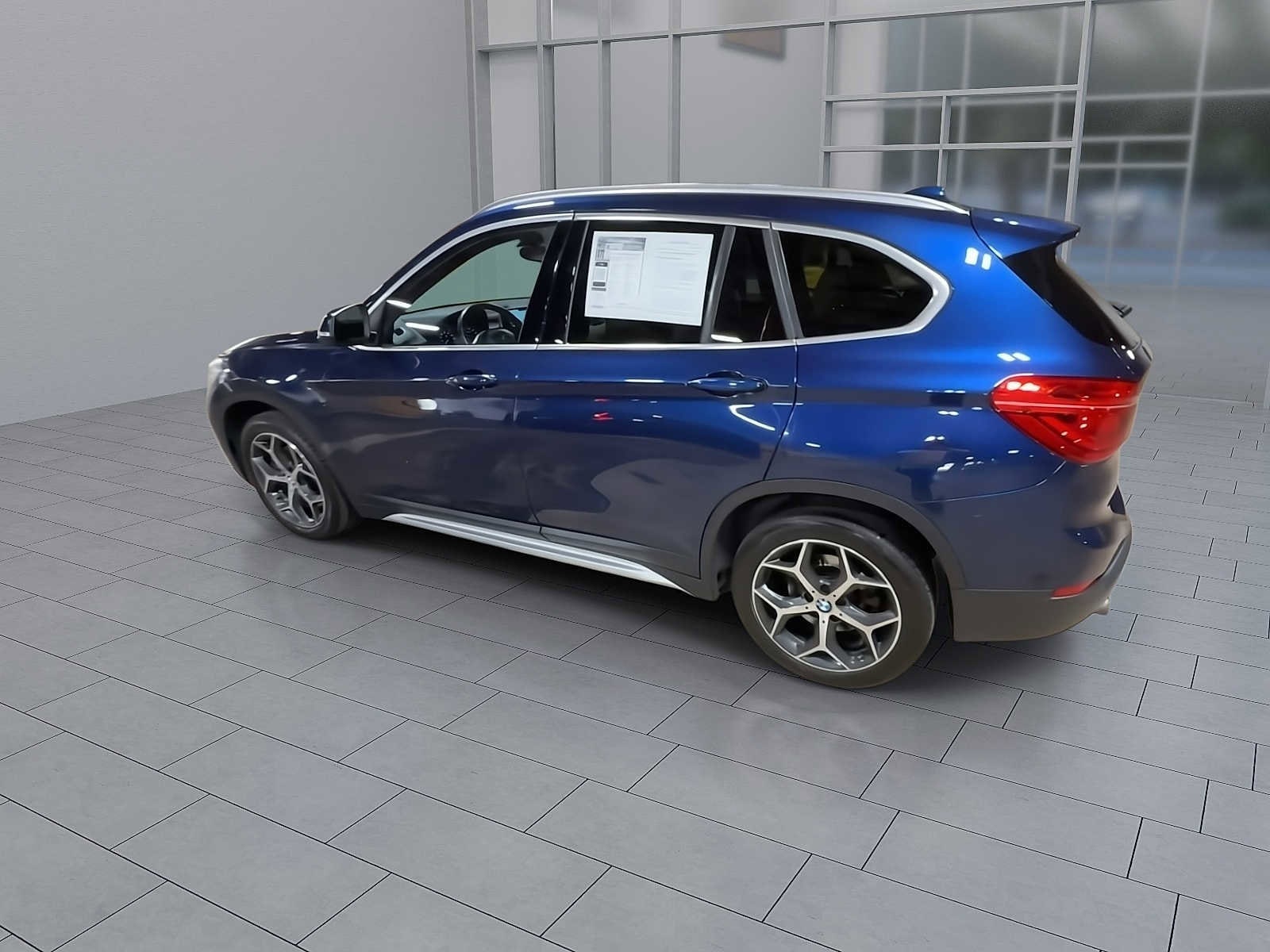 Thumbnail: 2019 BMW X1 - 6