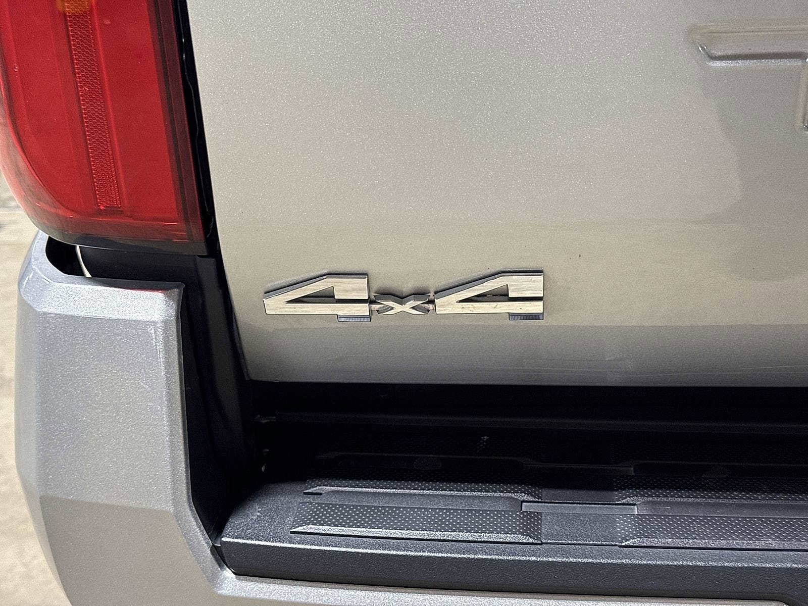 Thumbnail: 2025 Toyota Tacoma - 25