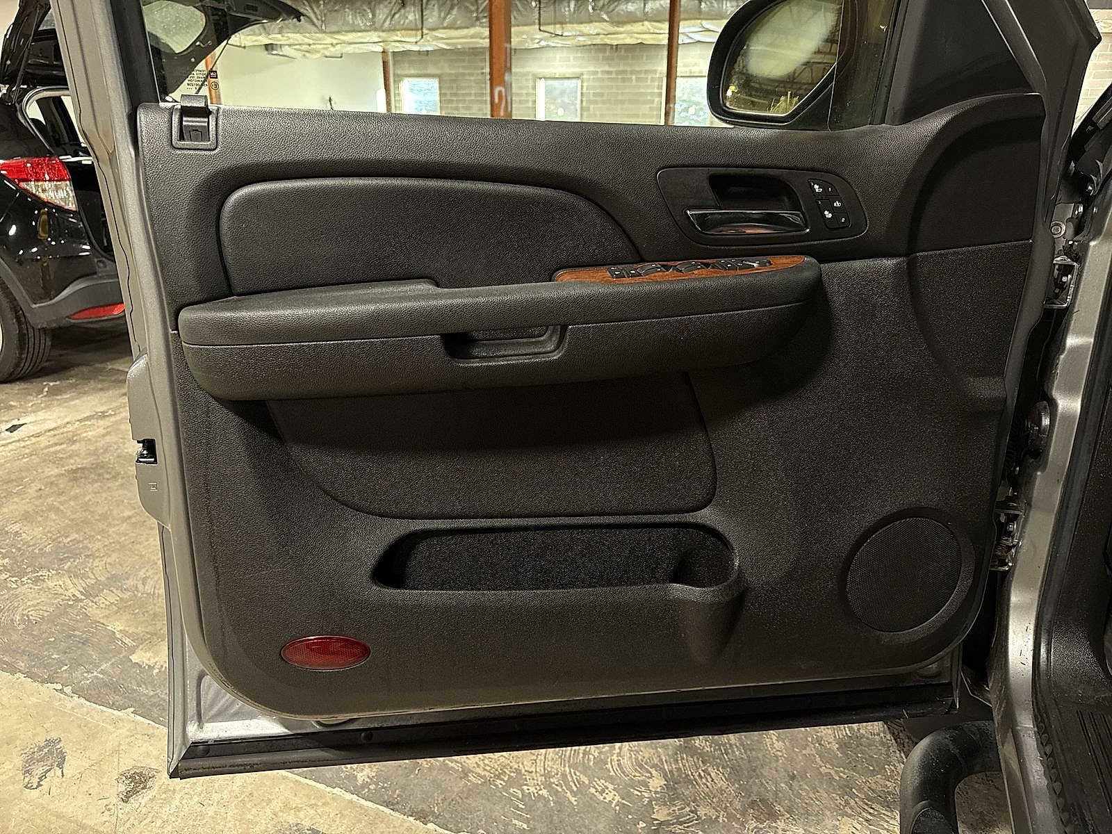 Thumbnail: 2007 GMC Sierra 1500 - 30