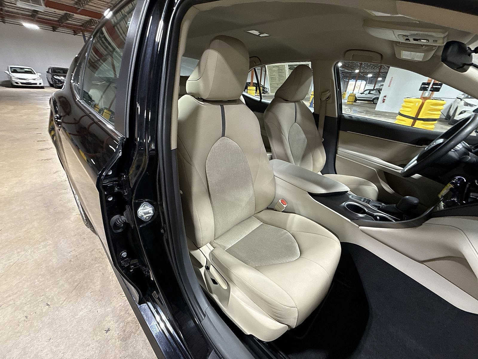 Thumbnail: 2024 Toyota Camry - 15