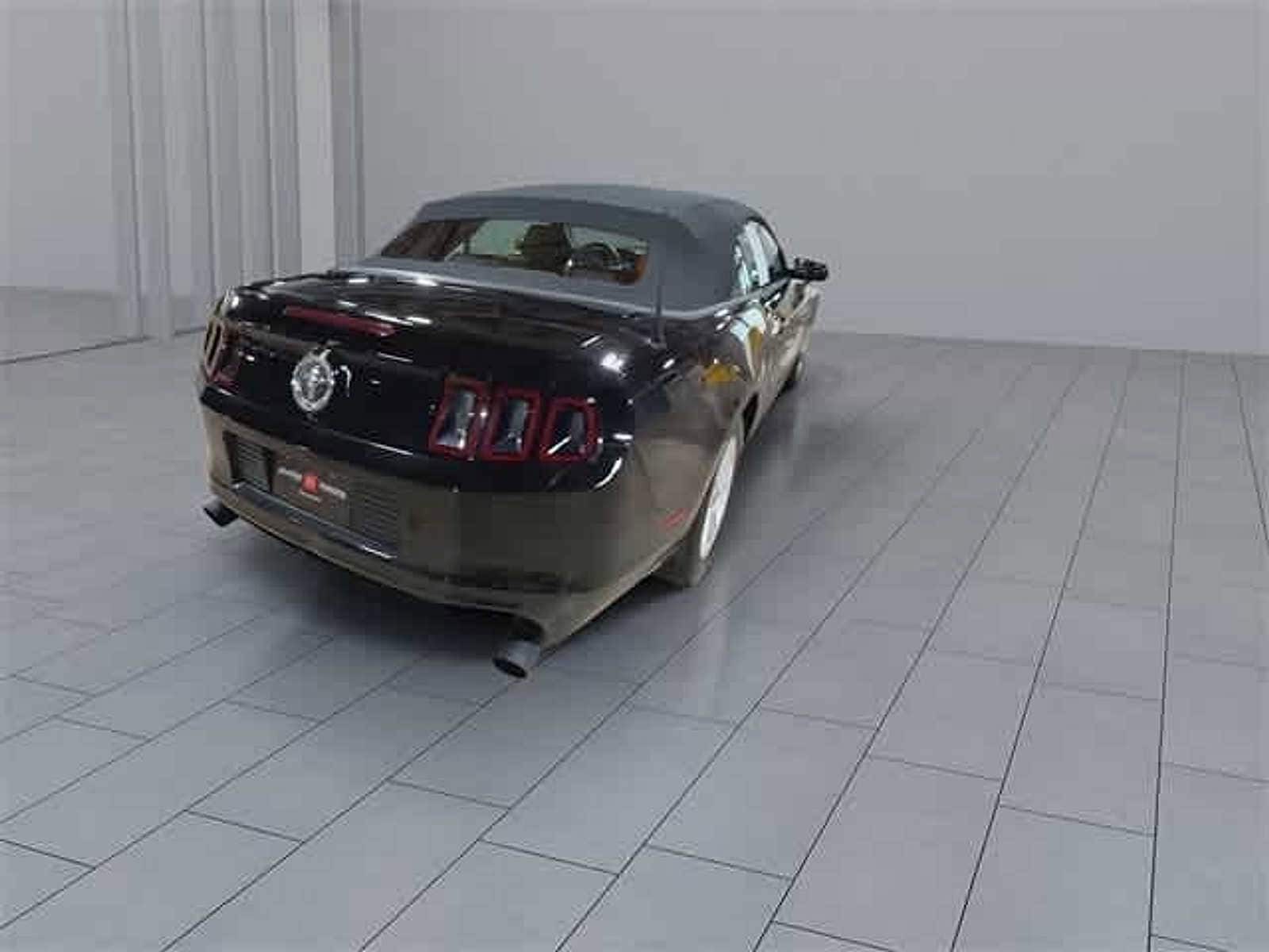 Thumbnail: 2014 Ford Mustang - 13
