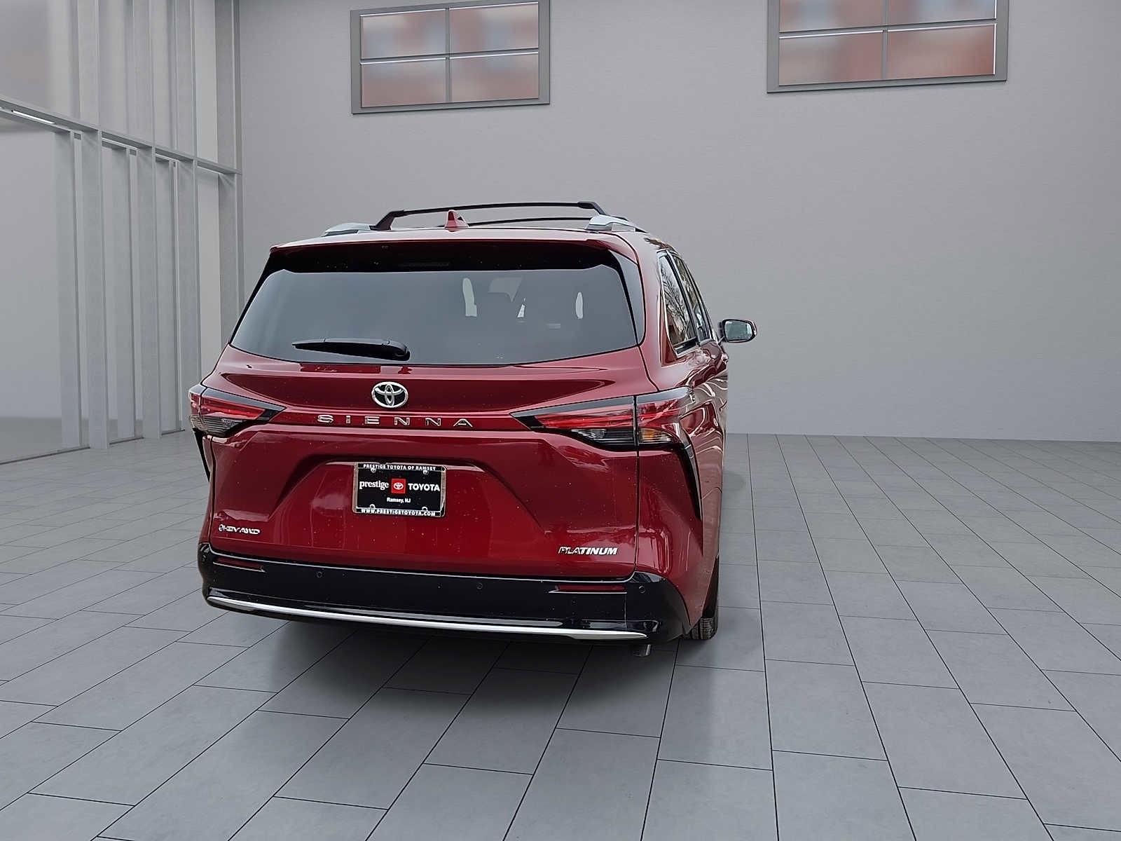 Thumbnail: 2026 Toyota Sienna - 8