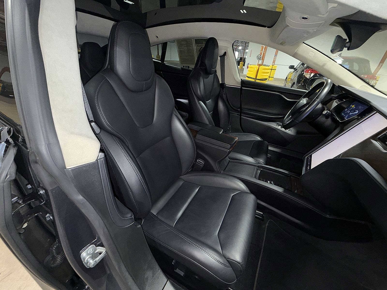 Thumbnail: 2018 Tesla Model S - 16