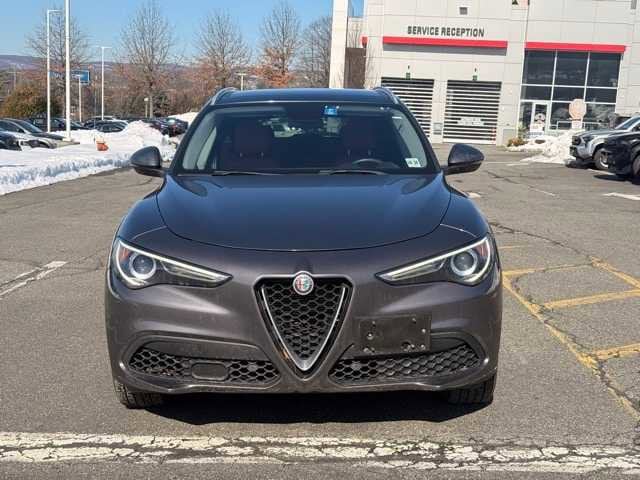 Thumbnail: 2019 Alfa Romeo Stelvio - 2