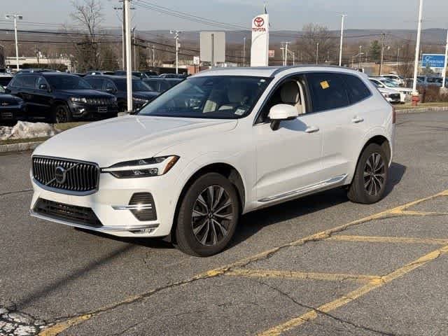 Thumbnail: 2023 Volvo XC60 - 1