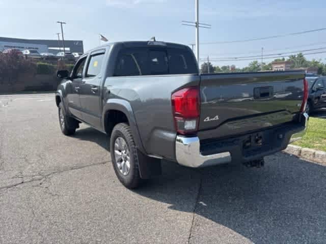 Thumbnail: 2019 Toyota Tacoma - 6