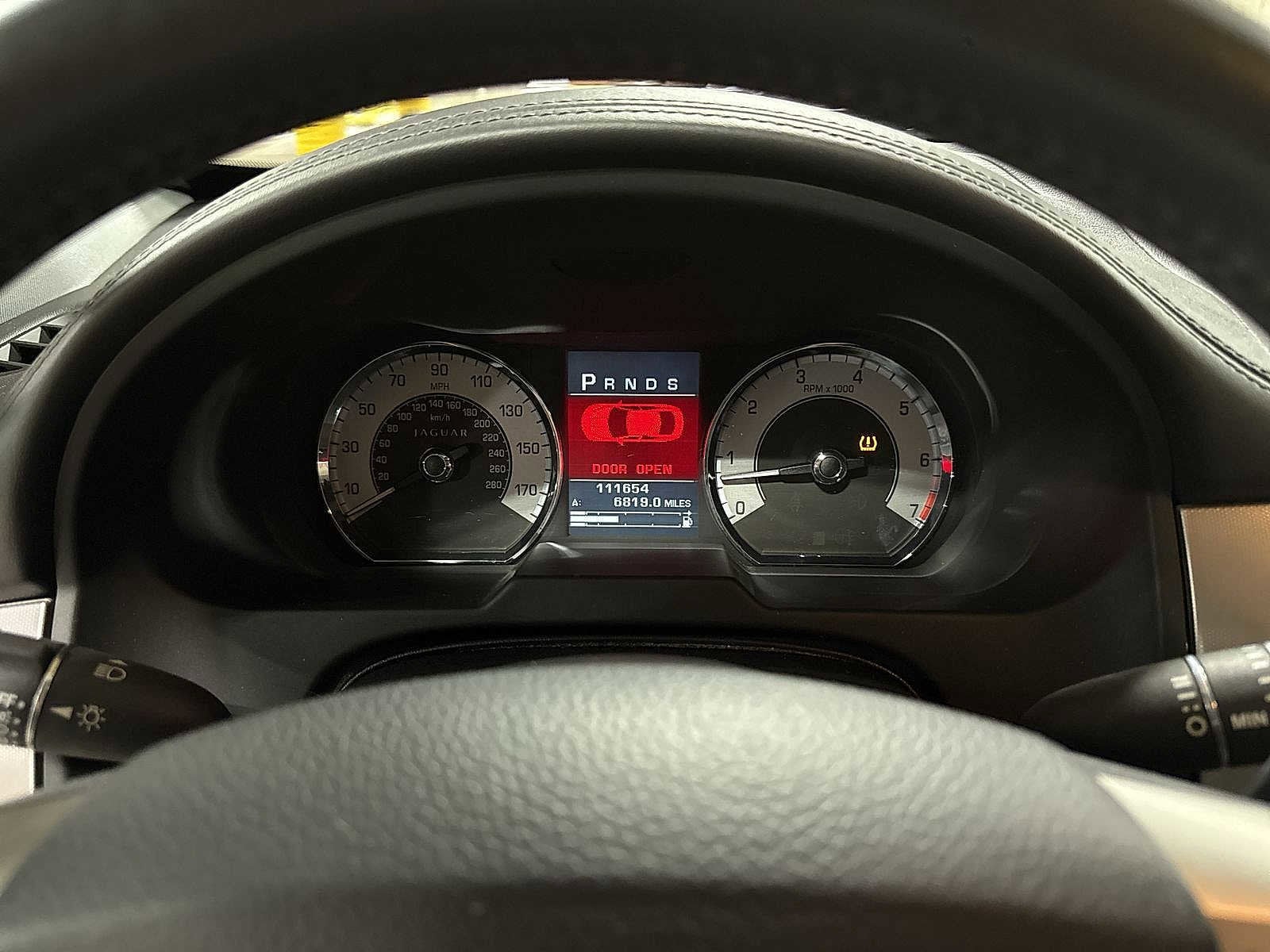 Thumbnail: 2009 Jaguar XF - 34